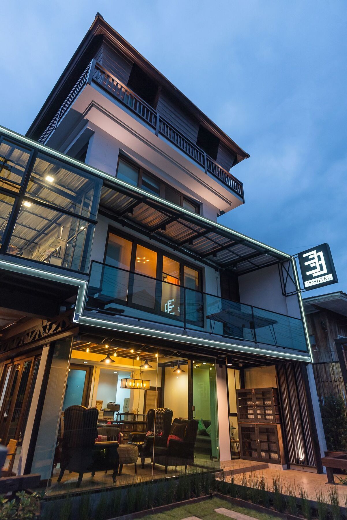 Отель 33 Poshtel (Adults Only) Чиангмай Экстерьер фото